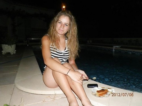 francaise grosse salope en chien site absoluporn.com